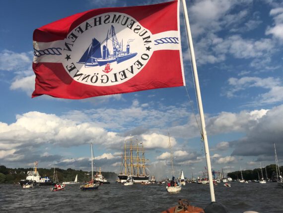 PEKING auf dem Weg nach Hamburg