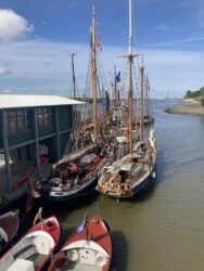 Segelschiffe im Museumshafen
